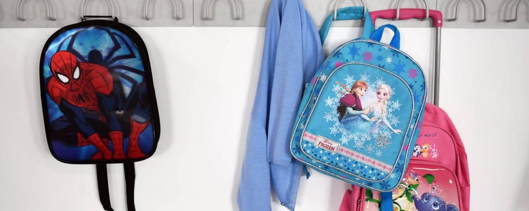 La loi encadre certaines règles de vie à l'école mais peut aussi laisser le règlement intérieur s'en charger. © ANNE-CHRISTINE POUJOULAT / AFP/Archives